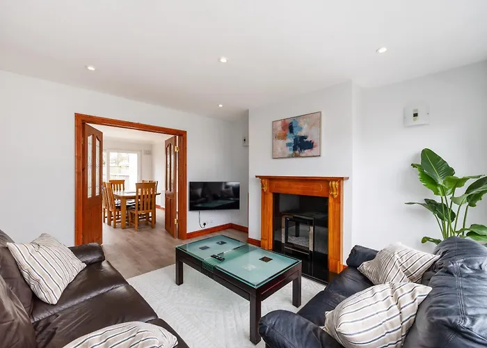 Dublin City Centre Modern 3 Bedroom House